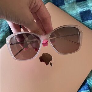 INVU
SUNWEAR 211 SUNGLASSES